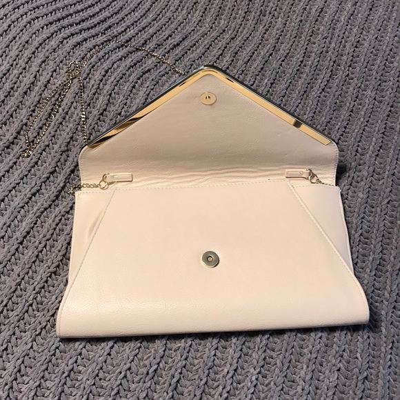 Purse - Picture 3 of 4